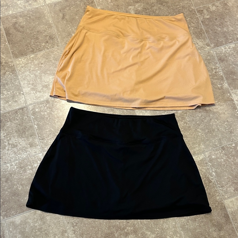 Elegant Tan and Black Skirt Set of 3